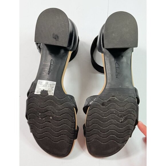 Clarks Collection Ankle Strap Sandals Ladies 9.5 Black/Tan - Picture 4 of 5
